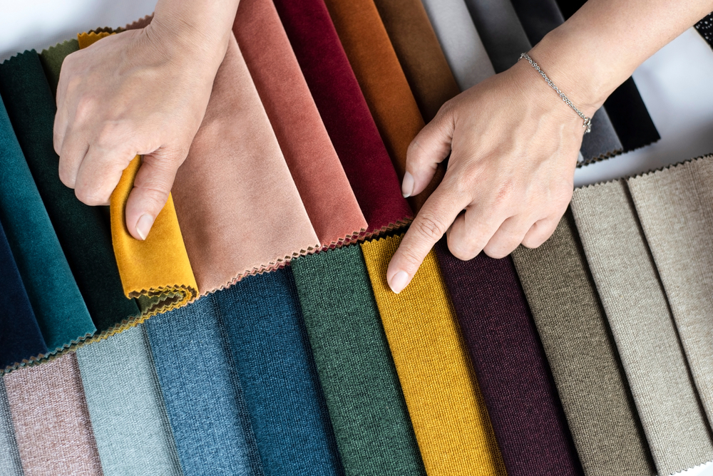 How to choose the best upholstery fabric for sofas